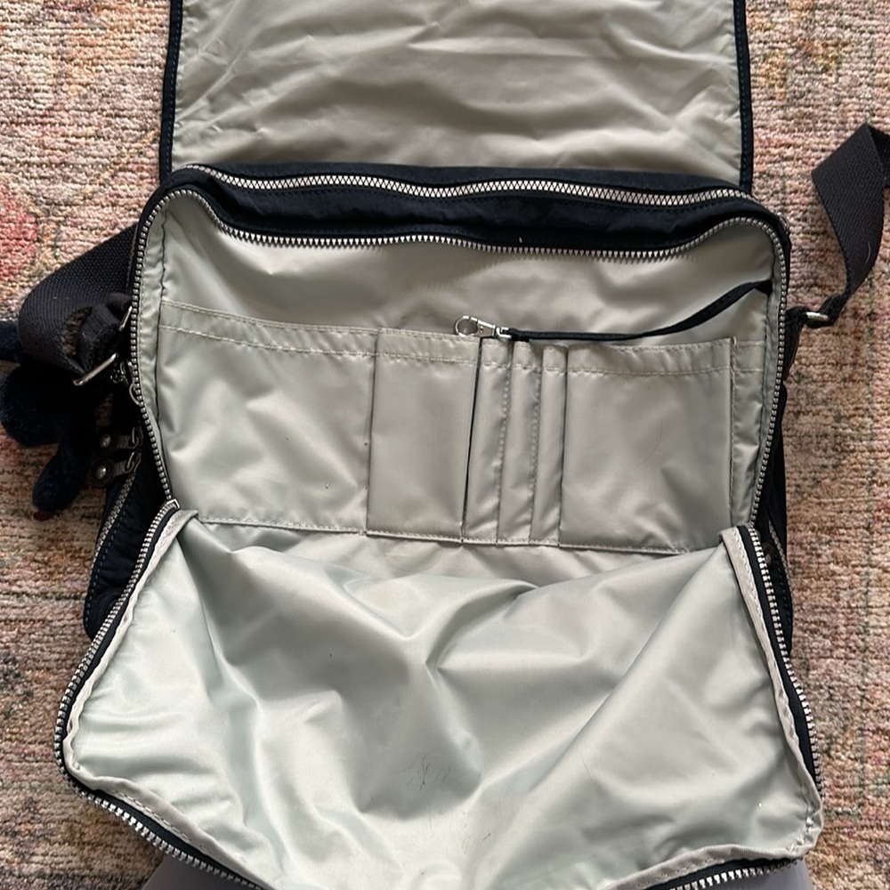 Navy blue Kipling hover messenger bag - Picture 4 of 8